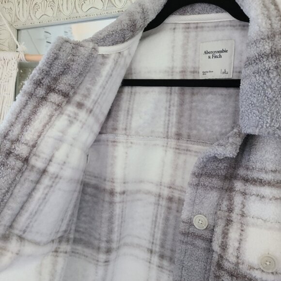 Abercrombie plaid sherpa shirt jacket large - Picture 8 of 16